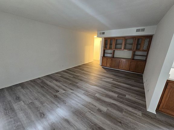 2nd image of 15222 Magnolia Blvd APT 111