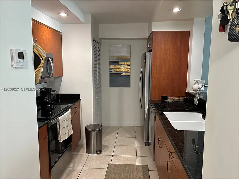6917 Collins Ave #1207 — Photo 4