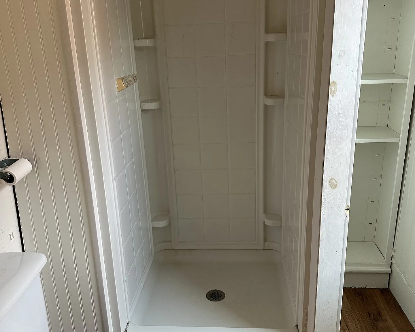 15 LLC-60 Brinkerhoff St. — Photo 4