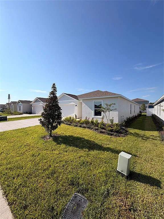 4 bed, 3.0 bath, 2174 sqft, $2,500 — Photo 3