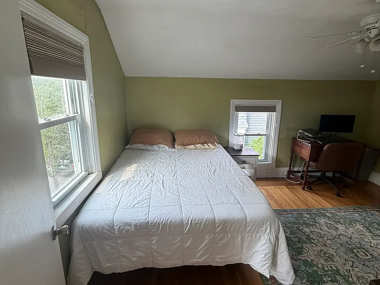 20 Lincoln Ave — Photo 10