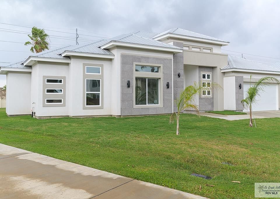1st image of 113 Lantana Ln