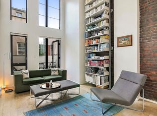 156 Broadway APT 2C, Brooklyn, NY 11211