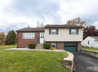 87 Highland Dr, Waterbury, CT 06708