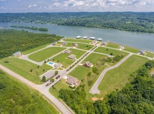 208 Lighthouse Blvd, Loudon, TN 37774