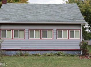 513 E Prairie Ronde St, Dowagiac, MI 49047