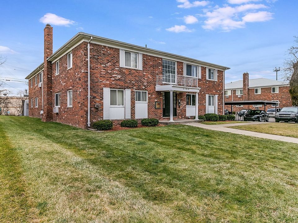 2nd image of 3106 Holiday Dr #332b4156e