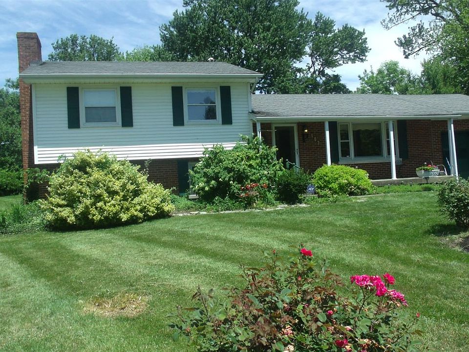 1st image of 103 Loch Lomond Dr