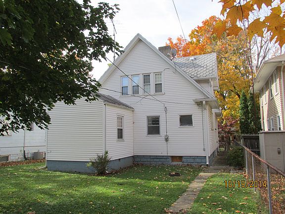 2nd image of 619 S 12th St