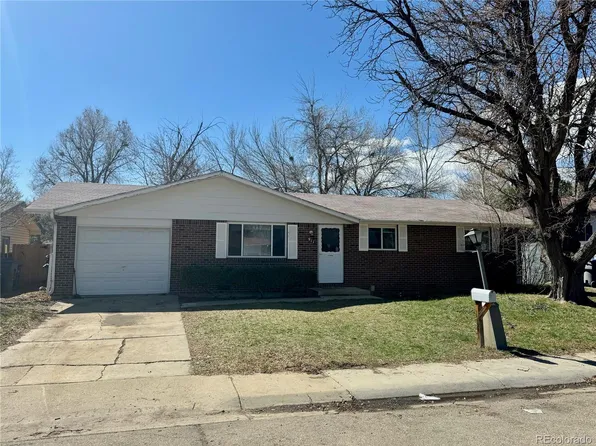 911 Tony Place, Longmont, CO 80501