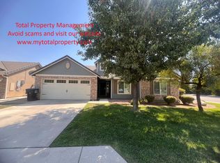 4301 E Hillcrest Ave, Visalia, CA
