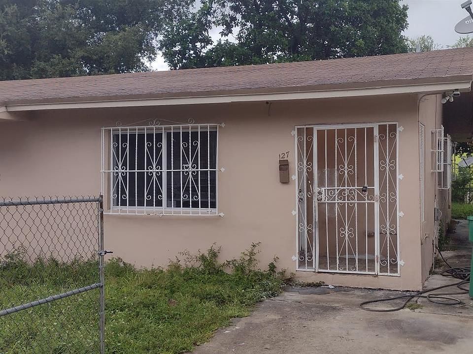 1st image of 127 NE 66th St #0