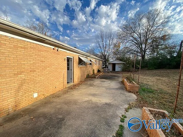 2519 Birchfield St NW — Photo 20