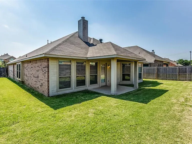 7405 Innisbrook Ln — Photo 20