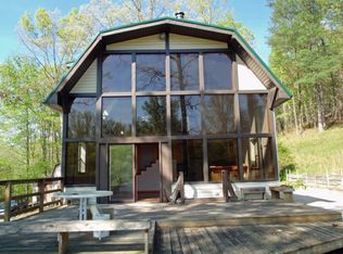 522 Dalton Rd, Marietta, SC 29661