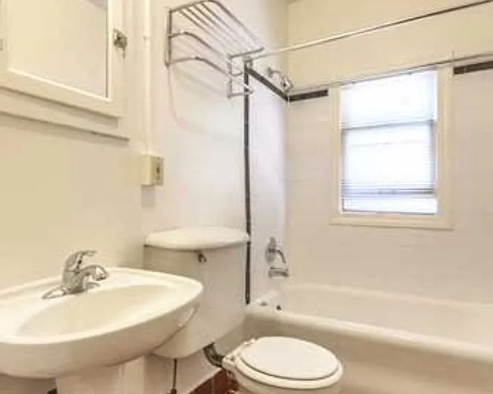 2503 NW Raleigh St — Photo 48