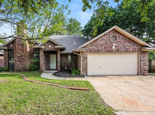 2700 Shady Tree Ln, Edmond, OK 73013