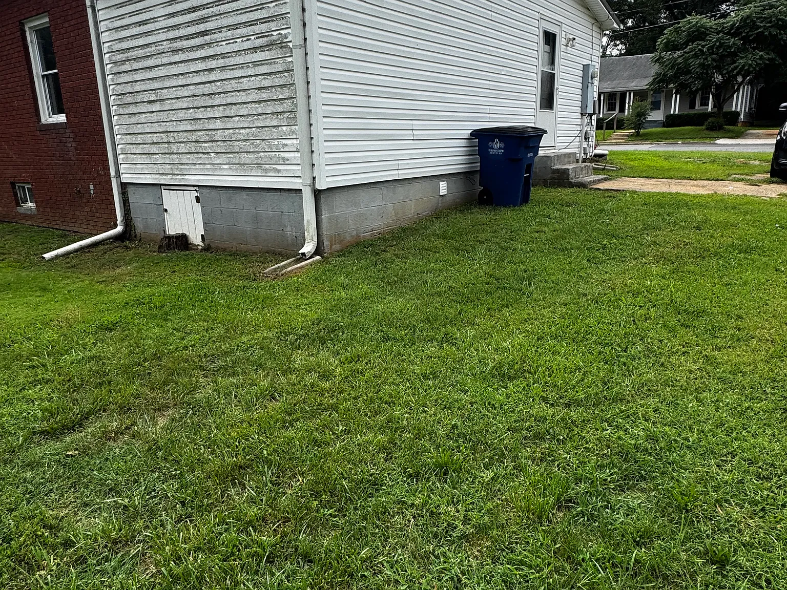 4 bed, 2.5 bath, 1424 sqft, $1,750 — Photo 4