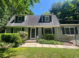 70 Crooked Hill Rd, Huntington, NY 11743