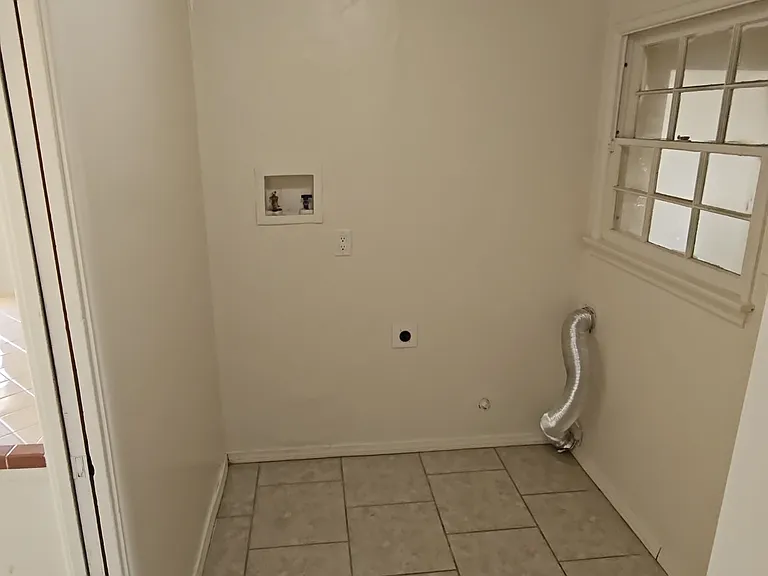 44928 Kingtree Ave — Photo 11