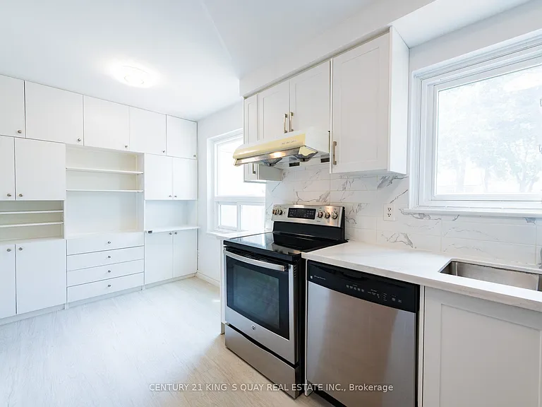 44 Chester Le Blvd #32 — Photo 16