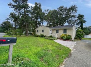 501 Bismarck St, Toms River, NJ