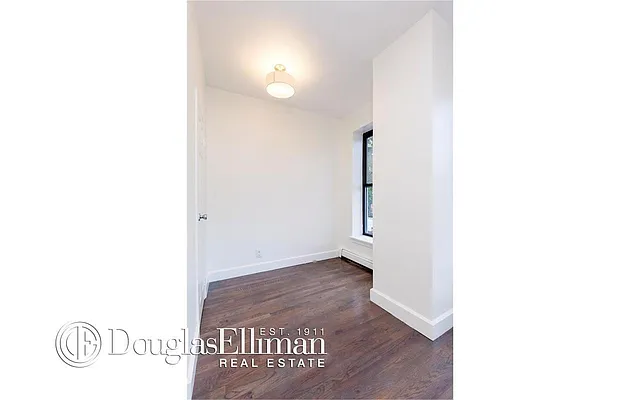 Rented by Douglas Elliman | media 37