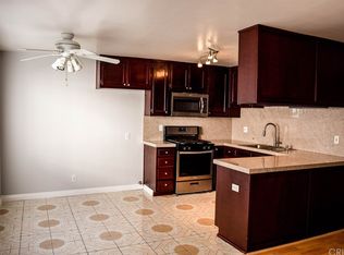 20000 Sherman Way APT C, Los Angeles, CA 91306