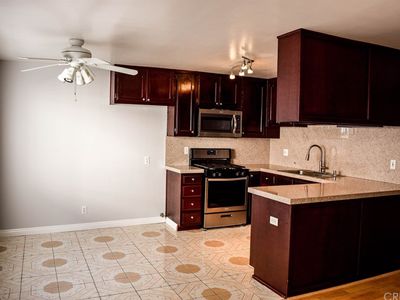 20000 Sherman Way APT C, Los Angeles, CA, 91306