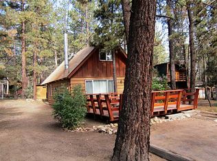 236 Maple Ln, Sugarloaf, CA 92386