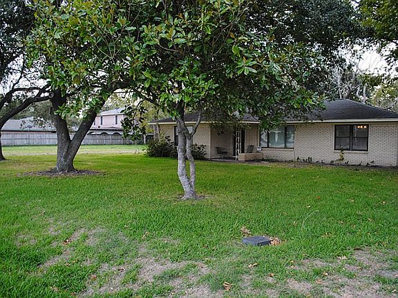 2nd image of 12027 Marnie Ln