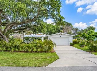 1046 29th St, Vero Beach, FL 32960