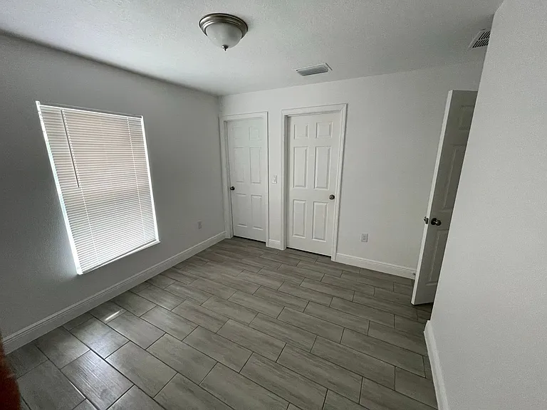 8417 N Seminole Ave — Photo 13