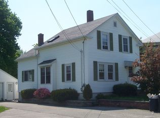 5 Park St, Salisbury, MA 01952