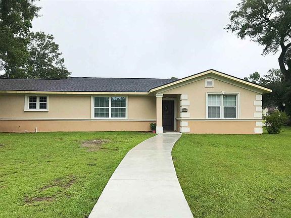 3rd image of 3010 S Willowood Ln