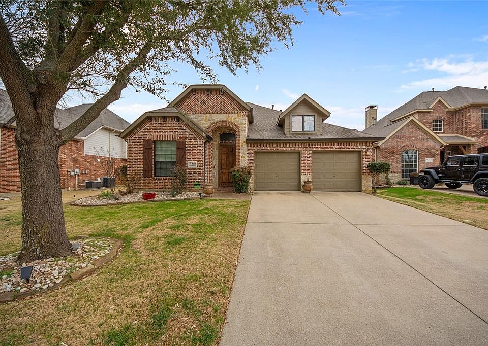 1st image of 4112 Creek Hill Ln