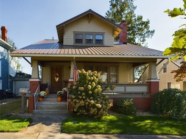 324 Oakwood Ave, Marietta, OH 45750