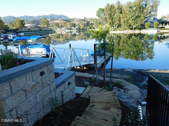 4th image of 32152 Beachlake Ln