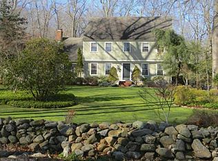 27 Colonial Rd, Madison, CT 06443