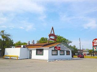 8860 Pendleton Pike, Indianapolis, IN 46226