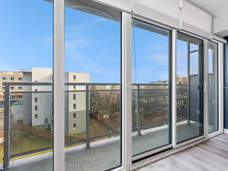 308 Lester St #401 — Photo 8