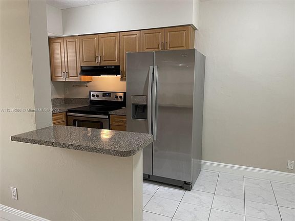 5th image of 2121 N Ocean Blvd APT 2