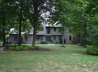 15 Tall Timbers Dr, Farmington, CT 06032