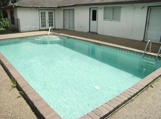 620 Robert Ave, Lehigh Acres, FL 33936