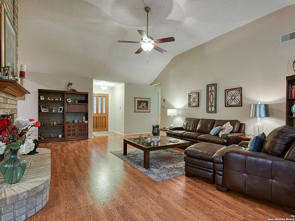 5th image of 11707 RADCLIFF CT