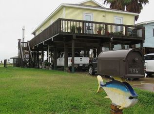 406 Pompano Ln, Surfside Beach, TX 77541