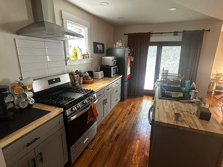 1653 Duffield St — Photo 8