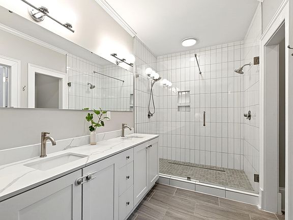 4th image of 1712 Scales St