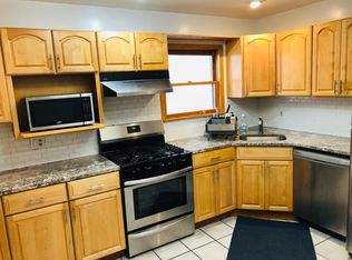 4711 N Artesian Ave APT 1, Chicago, IL 60625