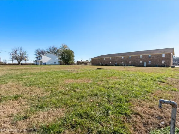 1000 Quincy St, Fort Smith, AR 72901